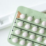 krwawienia w trakcie przyjmowania tabletek antykoncepcyjnych